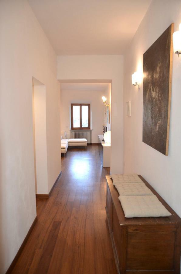 S.M. Vicolo Dell'Oro Apartment Сан Джиминяно Екстериор снимка